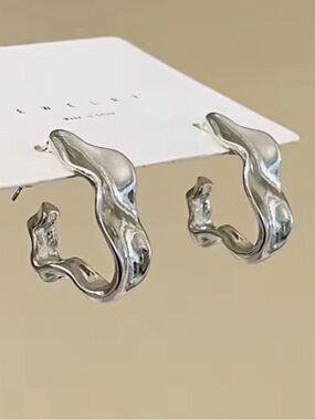 Asymmetrical Sculpted Earrings Silver Crumpled Molten Metal MY02